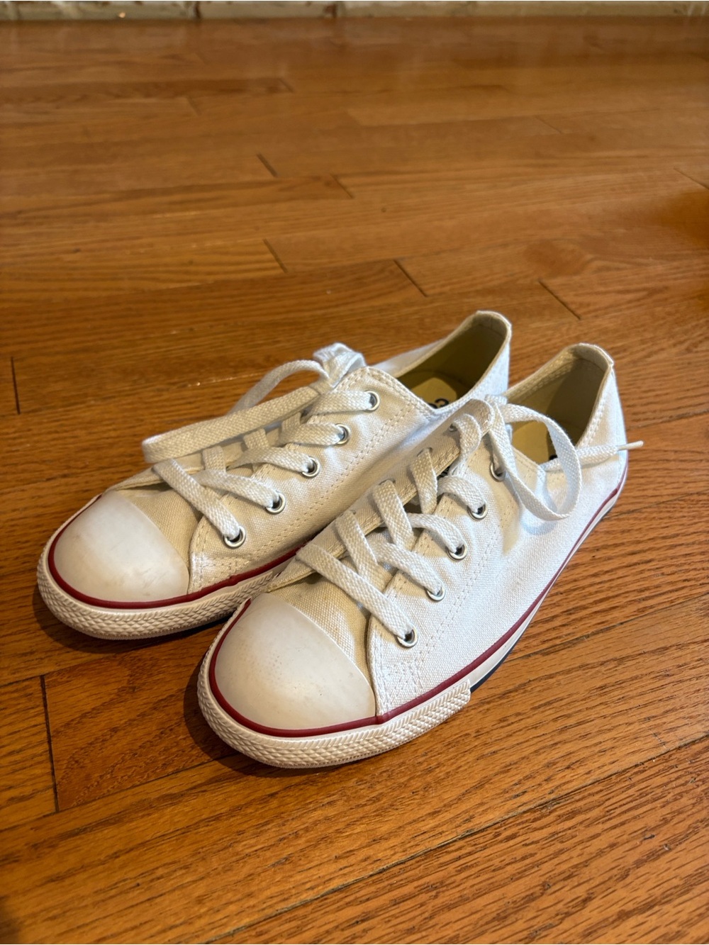 Converse White Canvas Low-Top Sneakers with Red Accent